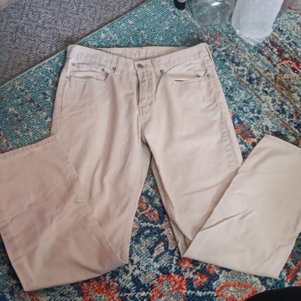 Levi's 514 tan straight pants